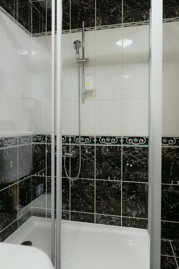 אוסילק Hotel Silver מראה חיצוני תמונה