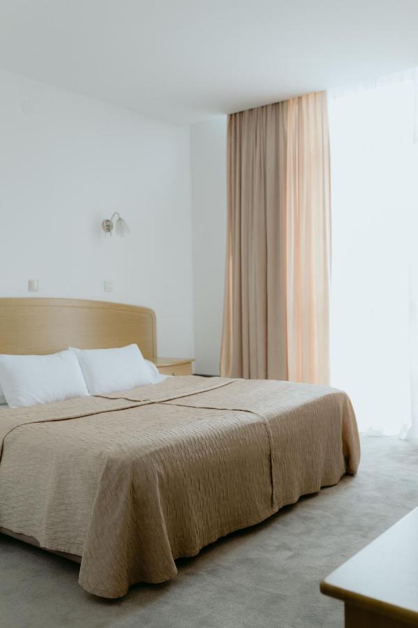 אוסילק Hotel Silver מראה חיצוני תמונה